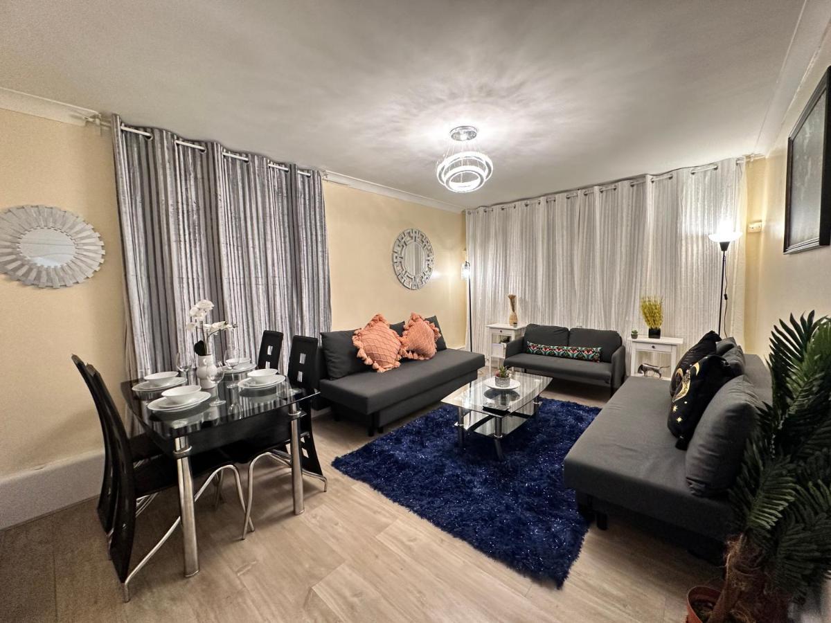 Posh 2-Bedroom, Living Room, Kitchen & 1.5 Bathroom Londyn Zewnętrze zdjęcie